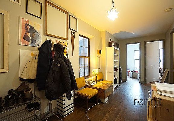 2nd image of 414 Suydam St #1B