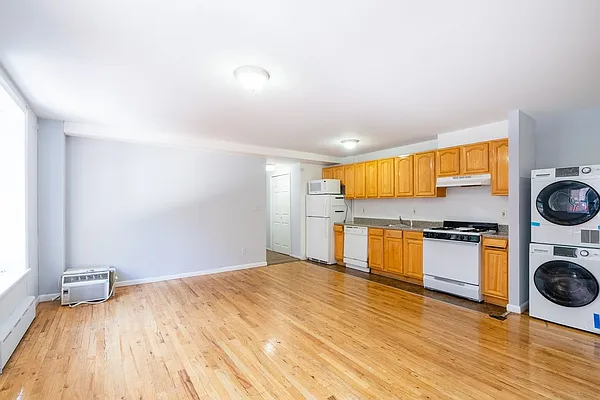 Rented by Oxford Property Group | media 18