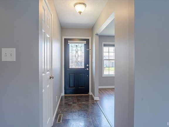 4th image of 12522 Cold Water Dr