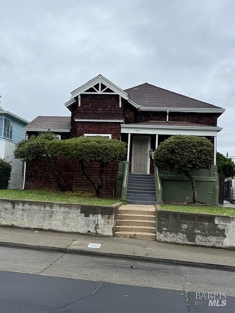 1st image of 1020 - 1020 1/2 Georgia Street