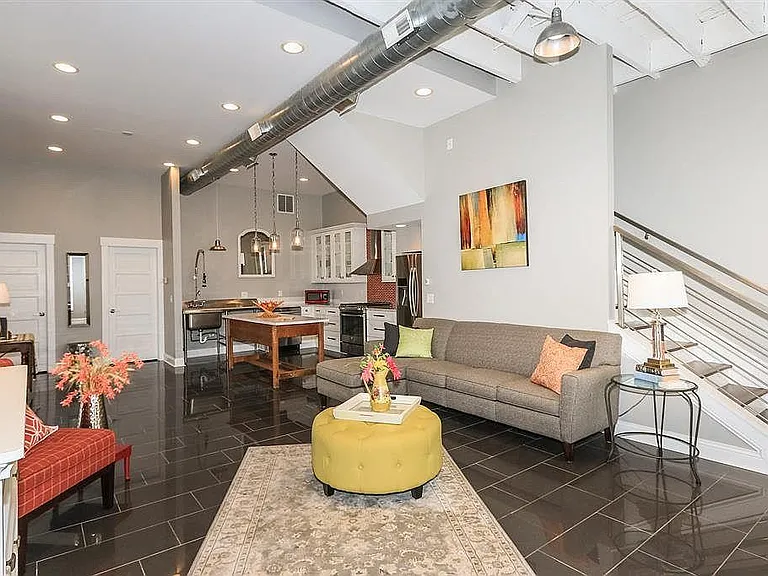 2354 Riverside Dr #1 — Photo 5