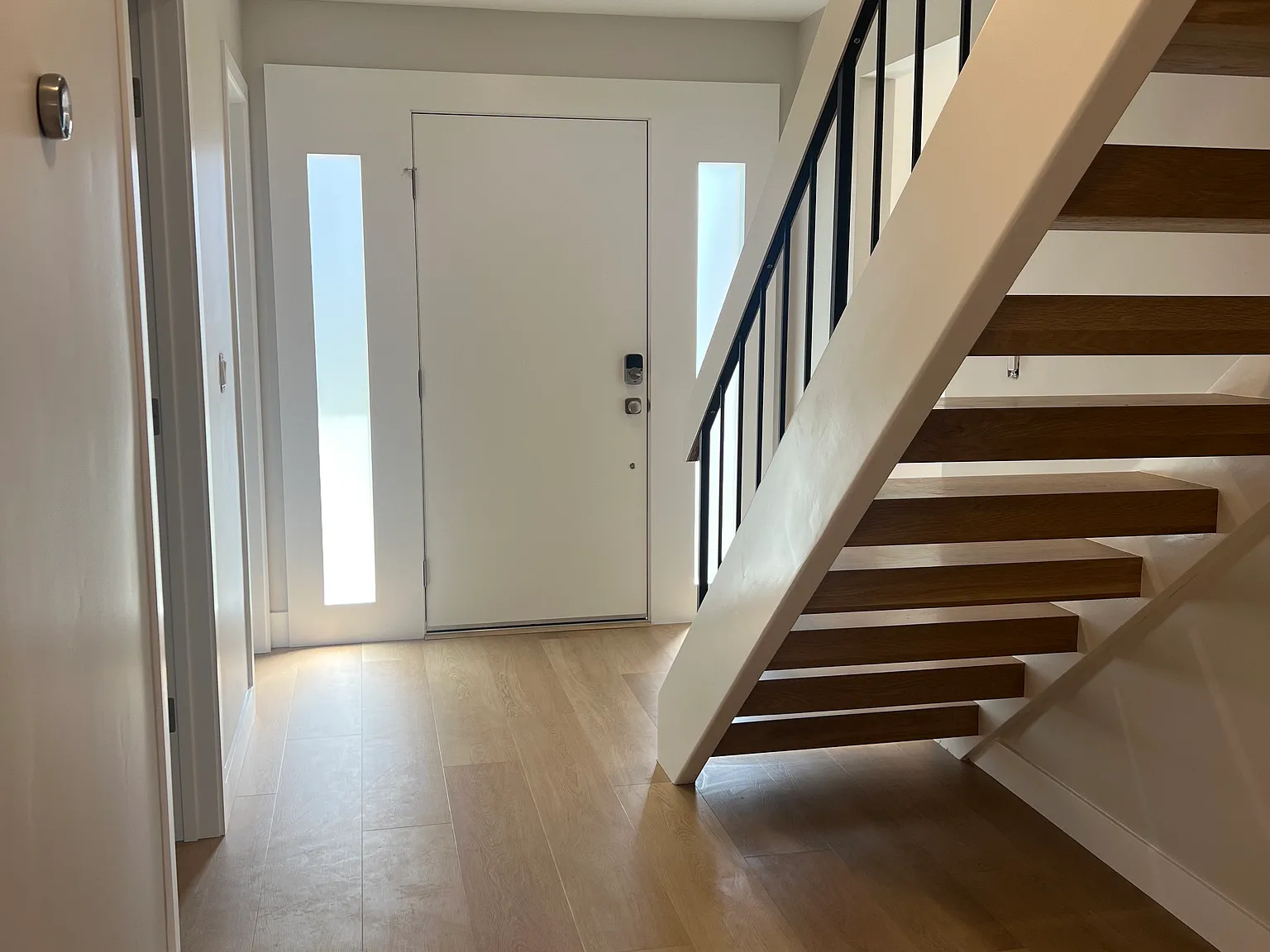 Hollyleaf Ln, San Jose — Photo 4