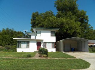 605 S 8th St, Clinton, OK 73601