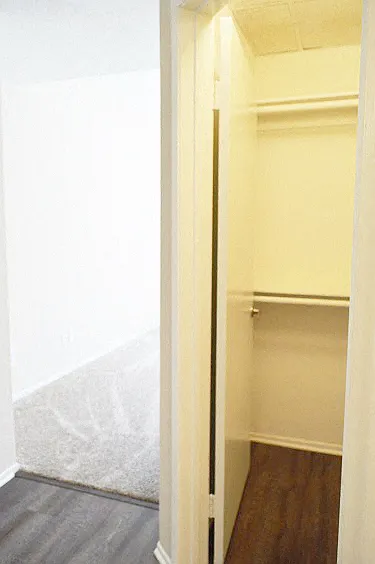 Parc Pointe Apartments — Photo 17