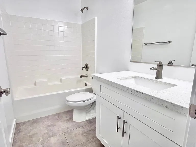3000 N 37th St #2 — Photo 52