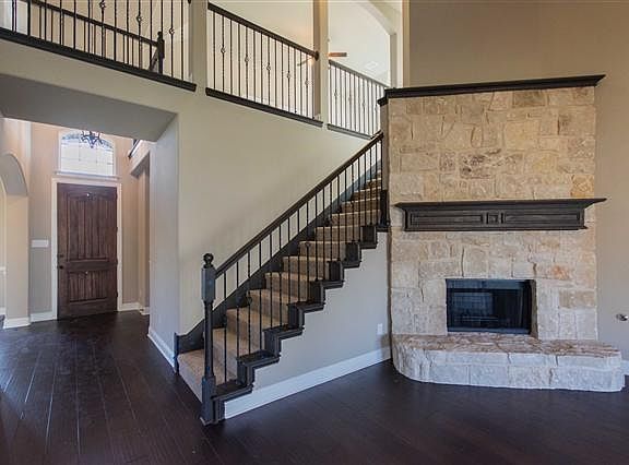 3rd image of 2844 Sendero
