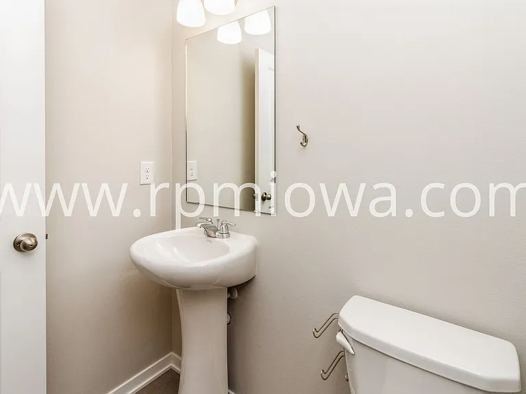 2403 SW 23rd St — Photo 13