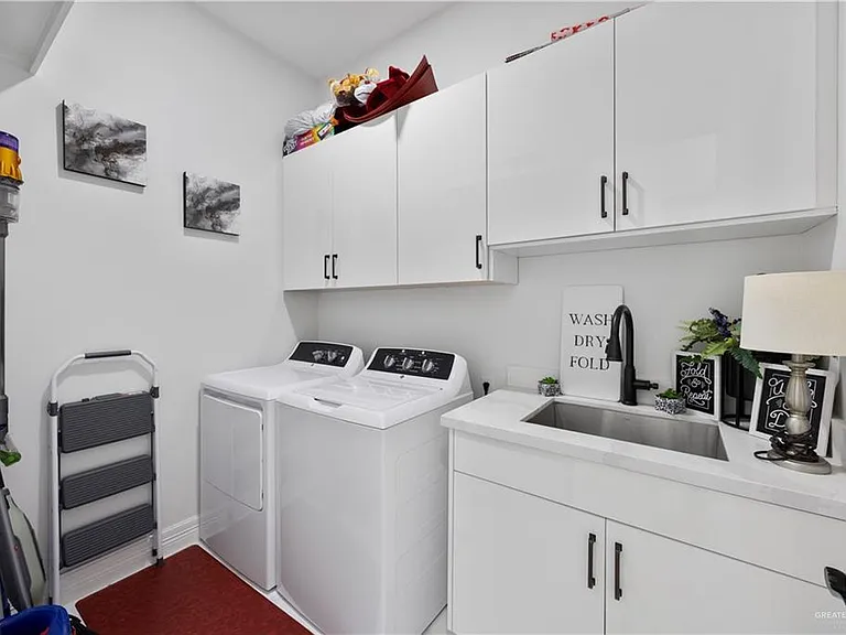 3101 W Brentwood St — Photo 25