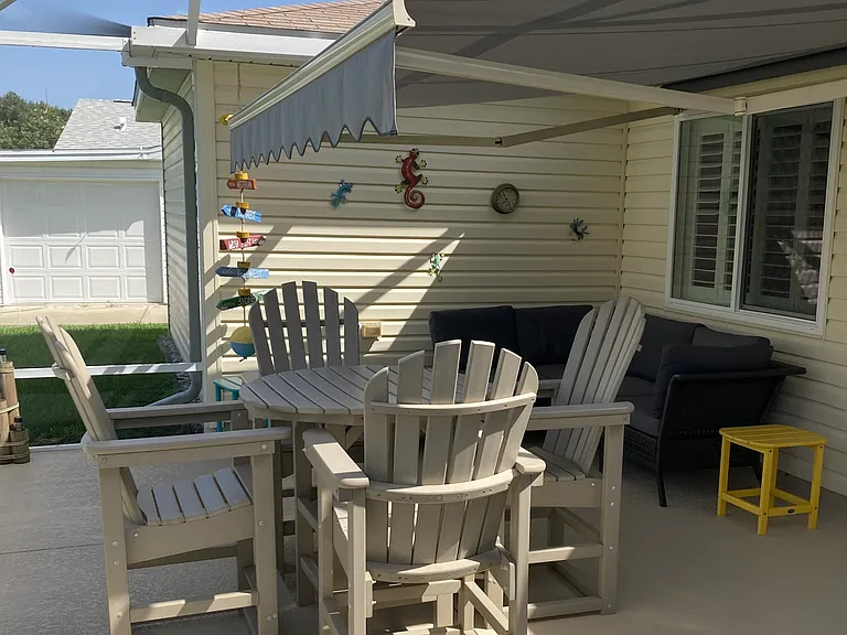 528 Alcazar Ct — Photo 10