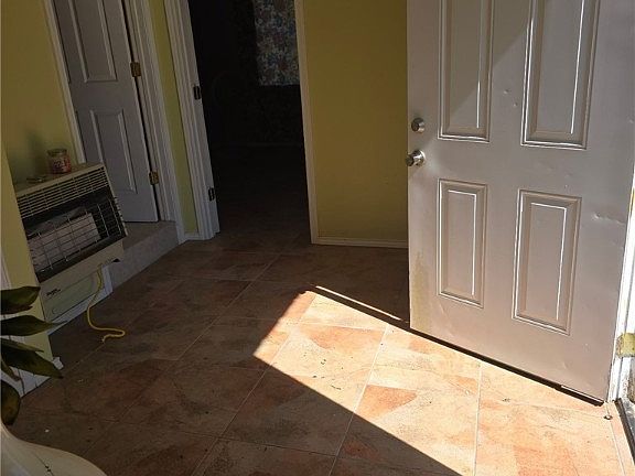 3rd image of 7908 Tree Hill Rd