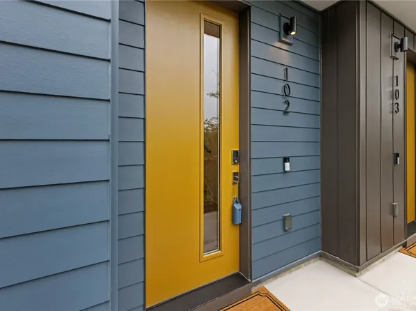 12207 137th Place NE #2602, Redmond, WA 98052