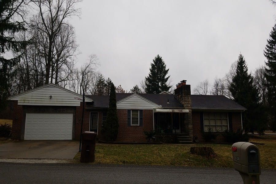 1st image of 5725 Farview Dr