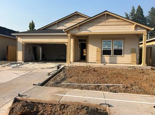 2229 Piazza Dr, Medford, OR 97501