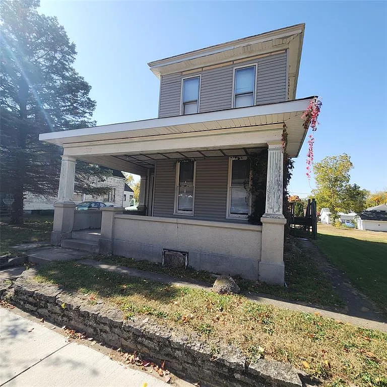 712 S 13th St photo 1