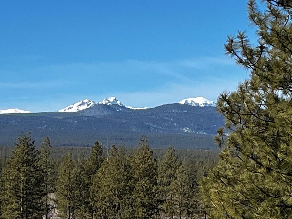 2nd image of 62677 Woodsman Ct Lot 21