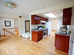 14606 SE 46th St, Bellevue, WA 98006