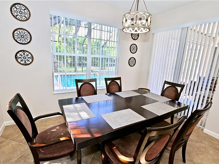 15578 Vallecas Ln — Photo 11