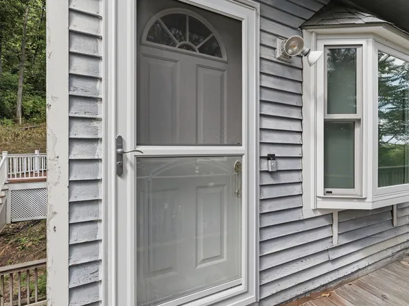 29-29 Chilmark St #A, Worcester, MA 01604