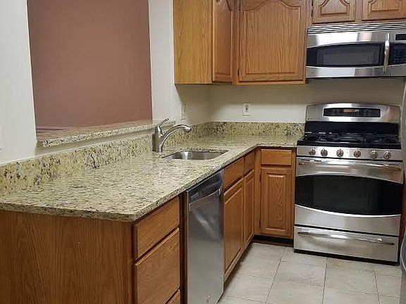 3rd image of 11778 Rockaway Ln