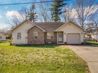 620 E Bedford St, Marshfield, MO 65706