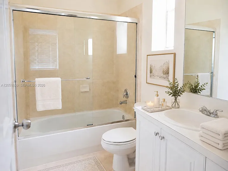 230 SE 29th Ave #1 — Photo 10