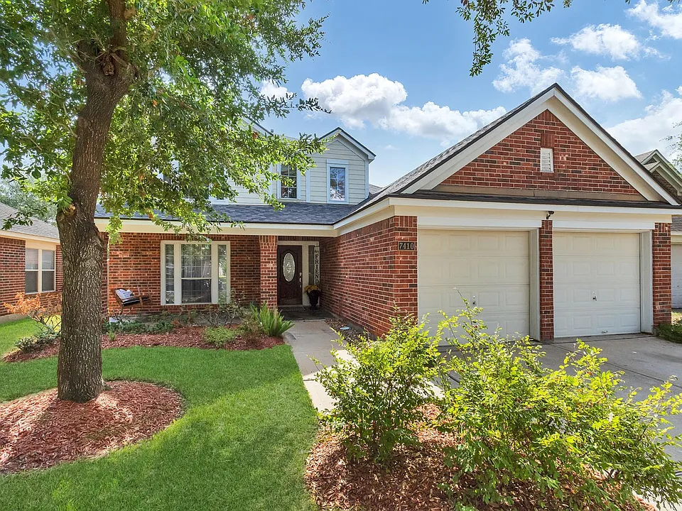 7410 Lake Run Ln