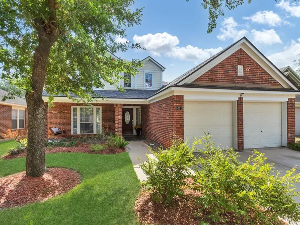 7410 Lake Run Ln, Richmond, TX 77407