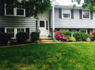 3 Homestead Rd, Stratford, NJ 08084