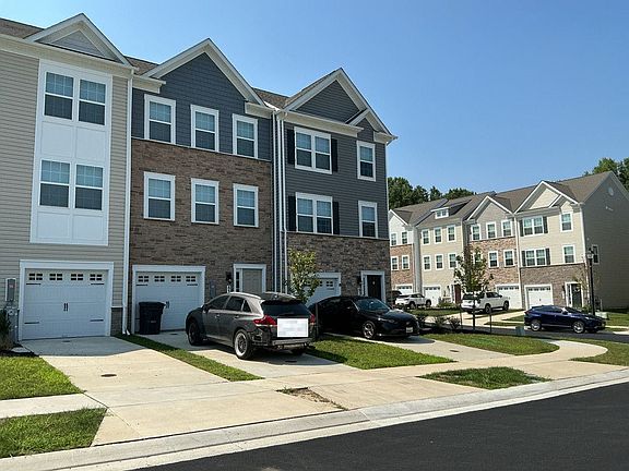 3rd image of 8383 Dieter Dr
