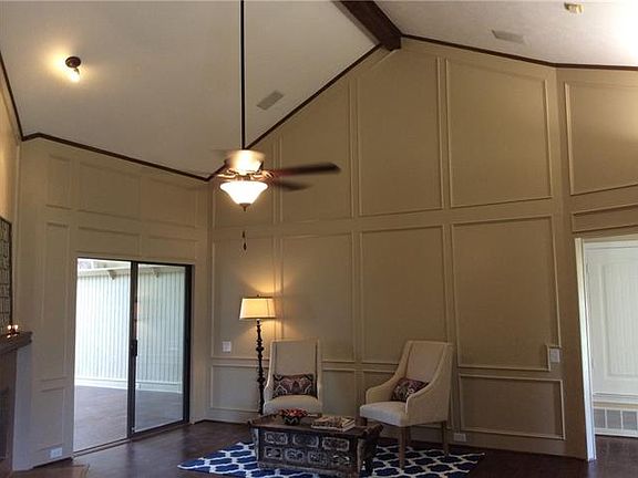 3rd image of 1619 Sutters Mill Dr