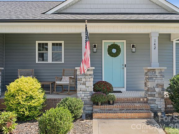 2nd image of 142 Alf Hoover Rd