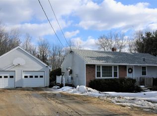 990 Bar Harbor Rd, Trenton, ME 04605