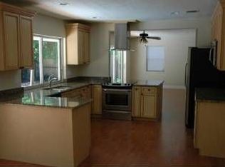 320 NE 24th St, Boca Raton, FL 33431