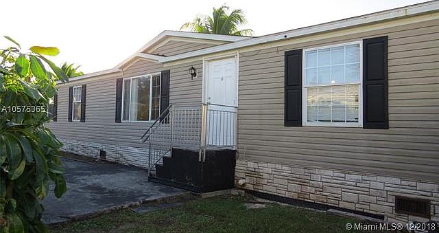 1st image of 220 NE 12th Ave Lot 94