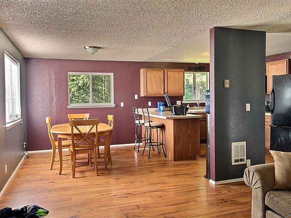 5th image of 6516 163rd Street Ct E