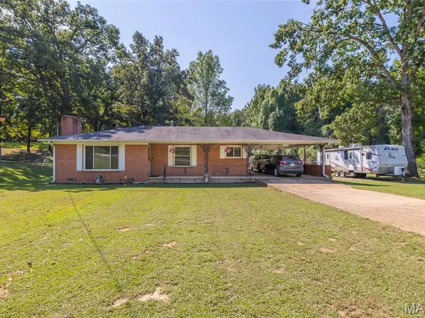 1800 W Harper St, Poplar Bluff, MO 63901