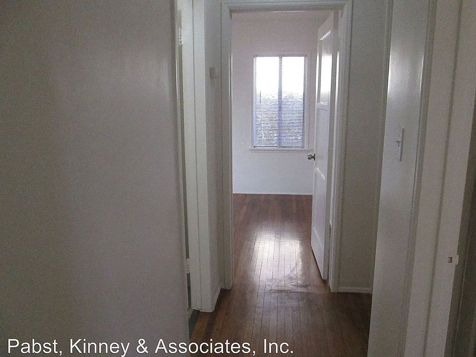 2nd image of 2273 Grand Ave #2275