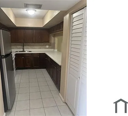 954 SW 74th Ave — Photo 1