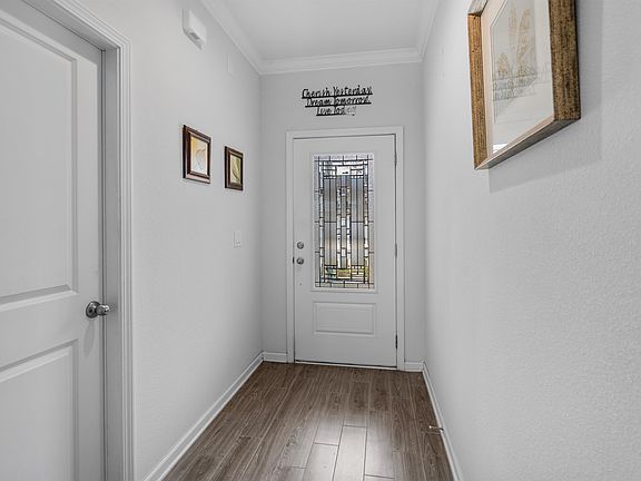 2nd image of 56 Leeward Island Dr