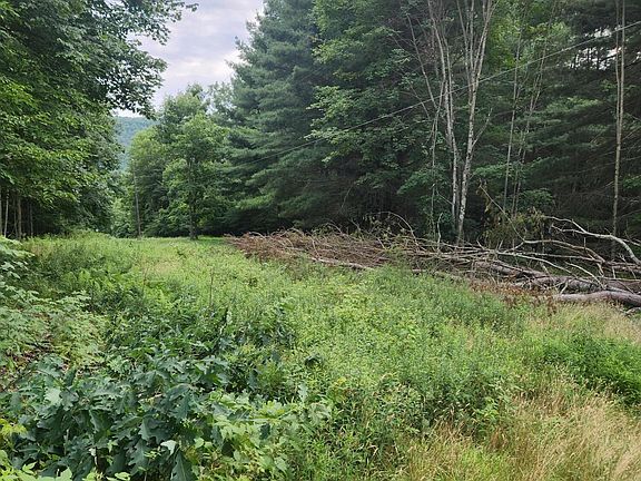 3rd image of Lambert Hill Rd