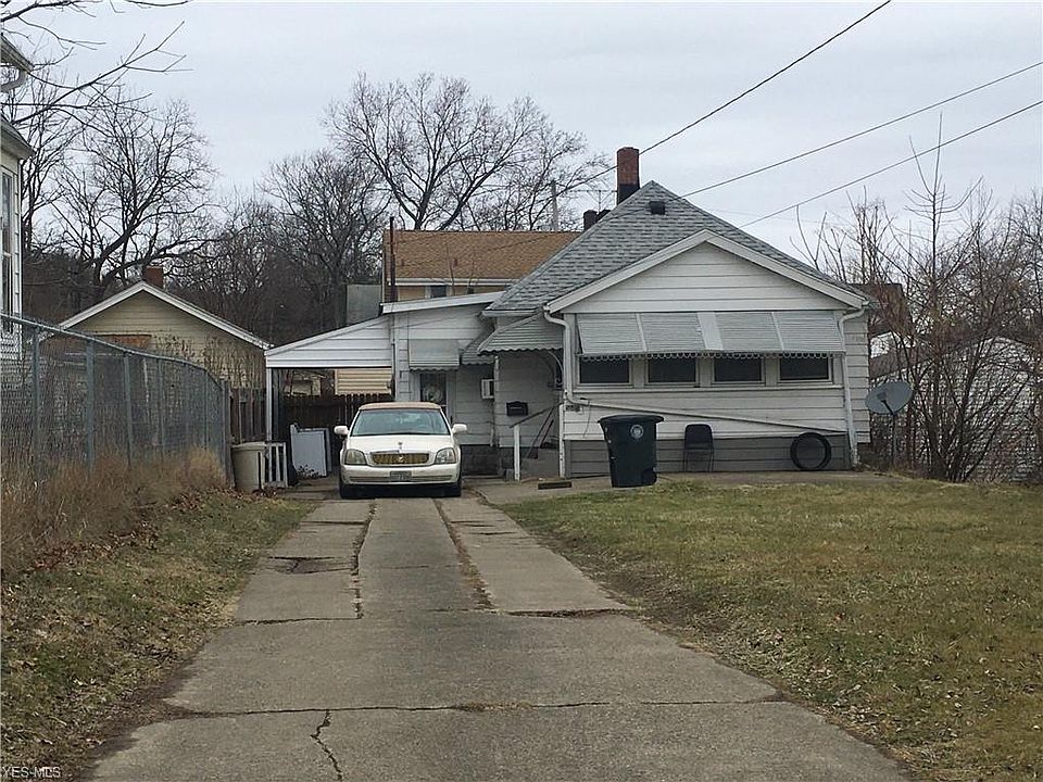 1st image of 545 Thelma Ave