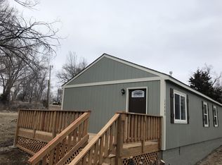 34060 W 84th St #34080, De Soto, KS 66018