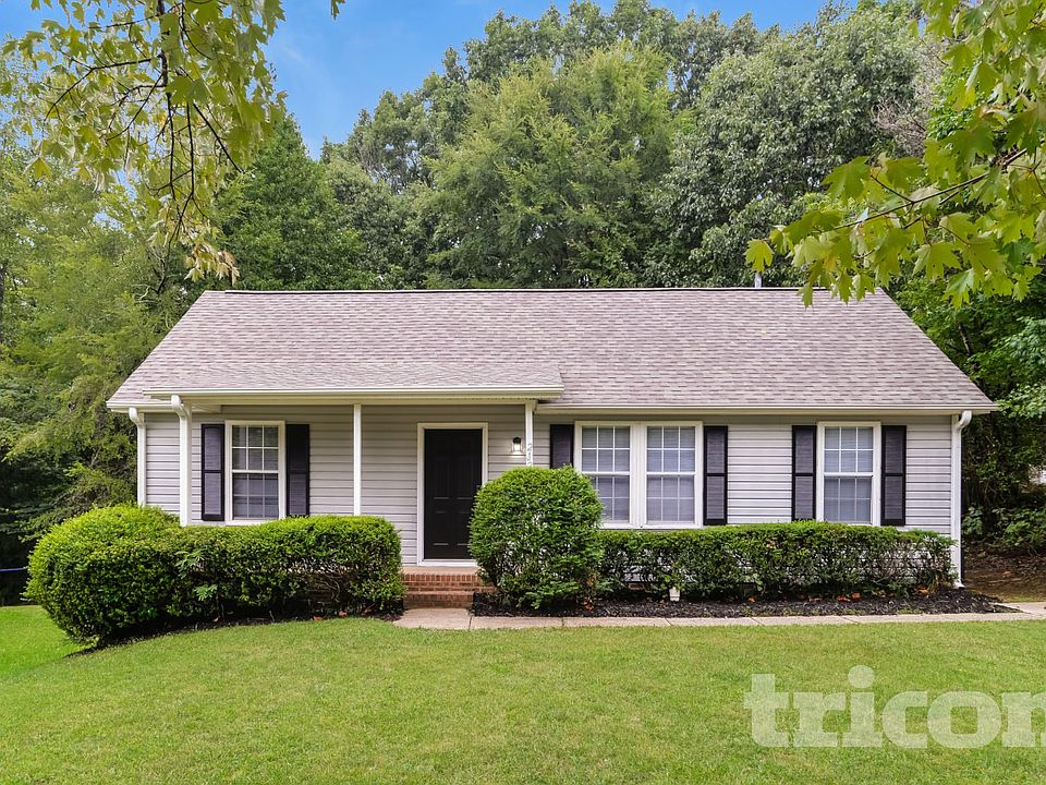 1st image of 212 Cottonwood Park Dr