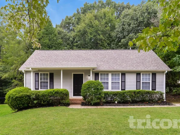 212 Cottonwood Park Dr, Charlotte, NC 28214