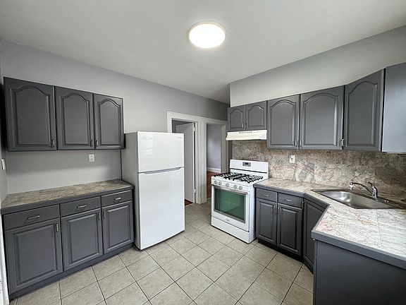 2nd image of 447 Erico Ave #2R