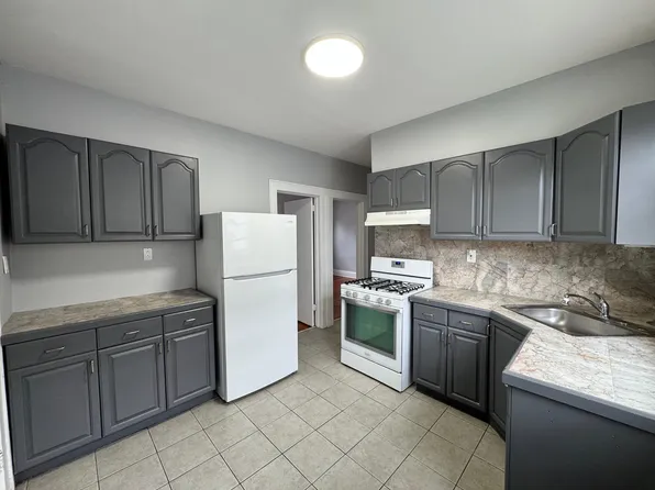 447 Erico Ave #2R, Elizabeth, NJ 07202