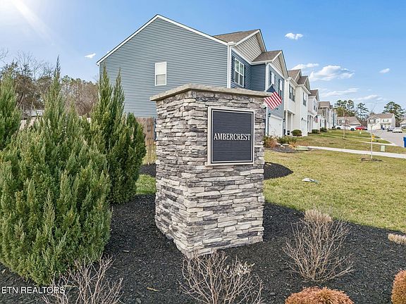 3rd image of 1141 Amber Vista Ln