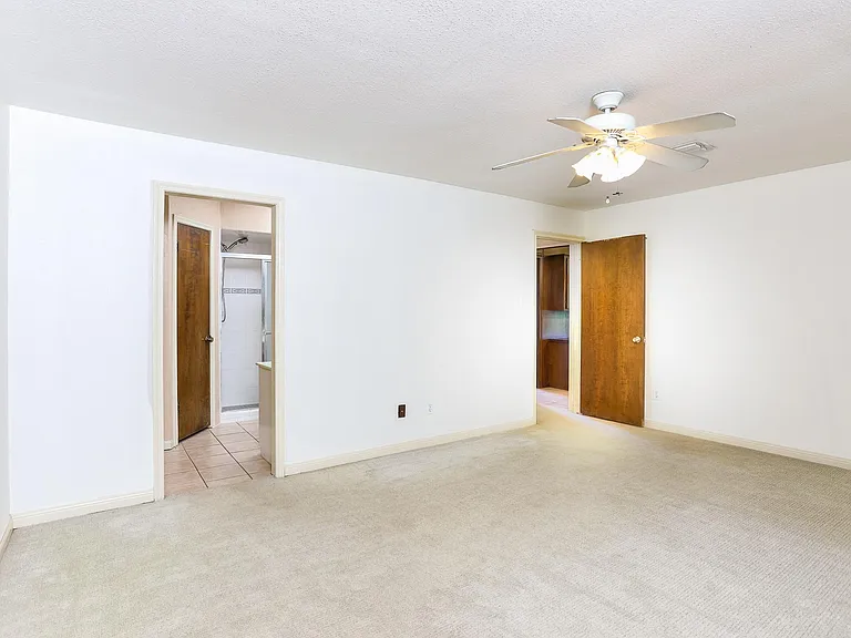 1226 Ferndale Dr — Photo 21
