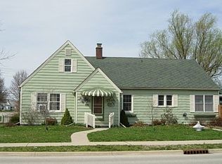 310 4th St NE, Linton, IN