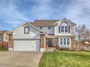 10915 N Hunter Ave, Kansas City, MO 64157